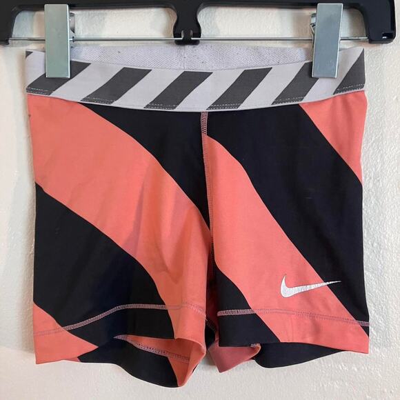 Nike Pro Peach Black Striped Compression‎ Shorts - Picture 1 of 4
